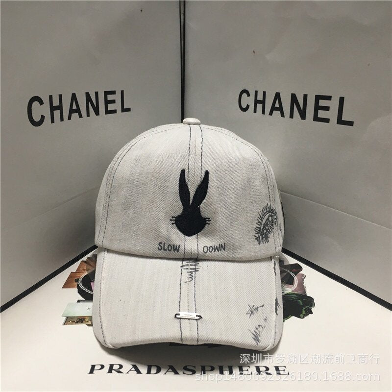 2022 Korean Version Spring Summer Autumn Winter Four Seasons Sunshade Cap Rabbit English Letters Men Women Both Baseball Caps